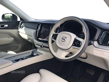 Used Volvo XC60 2023 for sale - 78136538: Photo
