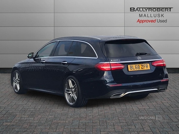 Used Mercedes-Benz E Class 2018 for sale - 76840214: Photo 2