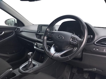 Used Hyundai i30 2018 for sale - 79293089: Photo