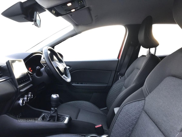 Used Renault Captur 2022 for sale - 77794646: Photo 5