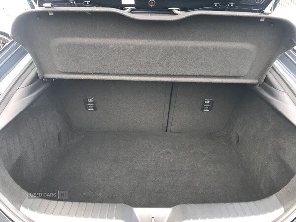 Used Mazda Mazda3 2022 for sale - 76371805: Photo 8