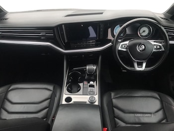 Used Volkswagen Touareg 2019 for sale - 77426288: Photo