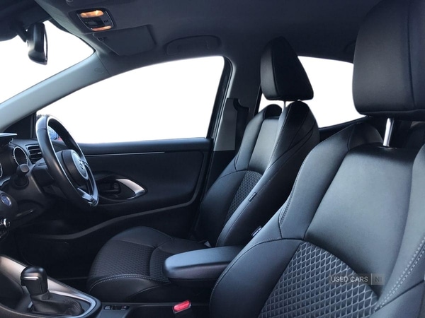 Used Mazda Mazda2 2023 for sale - 76803206: Photo 6