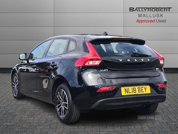 Used Volvo V40 2018 for sale - 75508606: Photo
