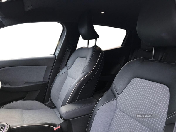 Used Renault Clio 2024 for sale - 76787195: Photo 6