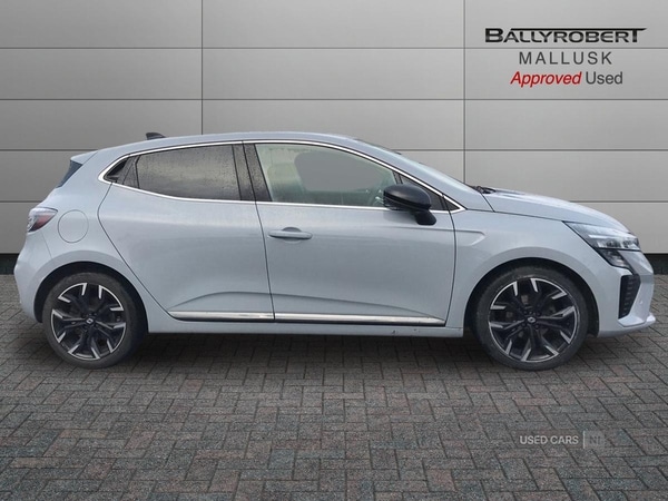 Used Renault Clio 2024 for sale - 76787195: Photo 9