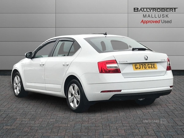 Used Skoda Octavia 2020 for sale - 76284625: Photo 2