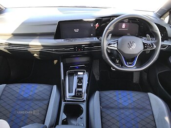 Used Volkswagen Golf 2024 for sale - 77634221: Photo