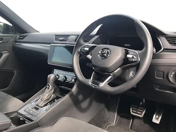 Used Skoda Superb 2023 for sale - 79396756: Photo