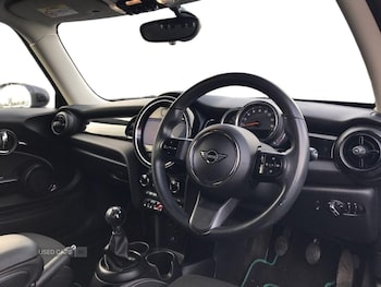 Used MINI Hatch 2021 for sale - 76825339: Photo