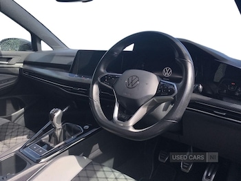Used Volkswagen Golf 2024 for sale - 78462567: Photo