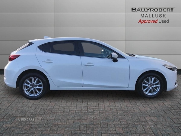 Used Mazda Mazda3 2017 for sale - 76634494: Photo 9