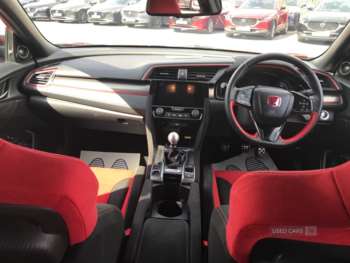 Used Honda Civic 2019 for sale - 74714200: Photo