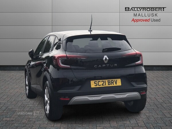 Used Renault Captur 2021 for sale - 75670964: Photo 2