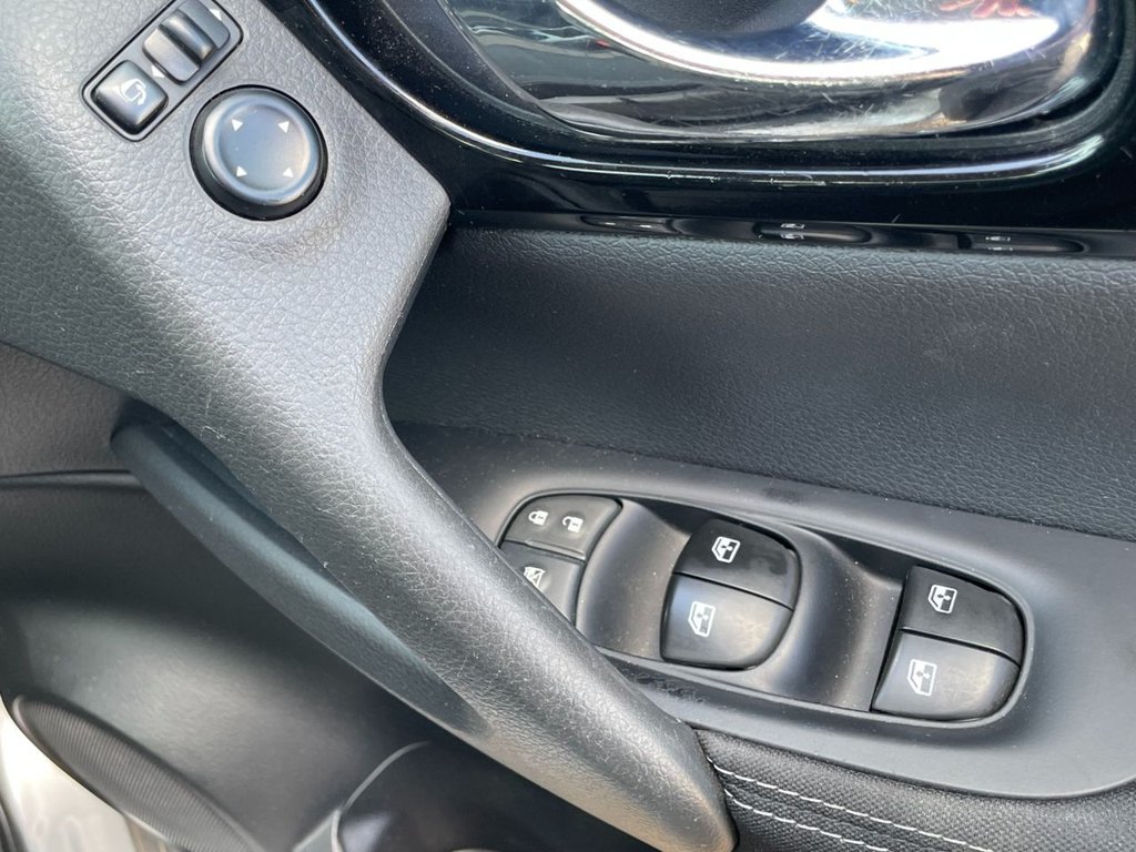 Used Nissan Qashqai 2017 for sale - 76569877: Photo 23