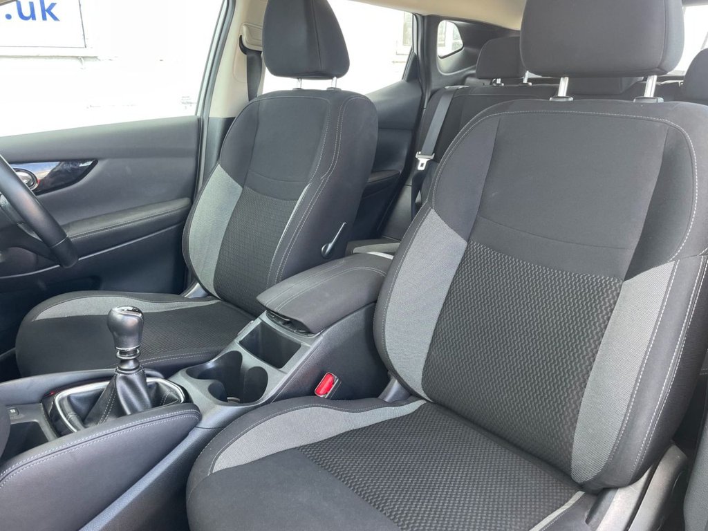 Used Nissan Qashqai 2017 for sale - 76569877: Photo 9