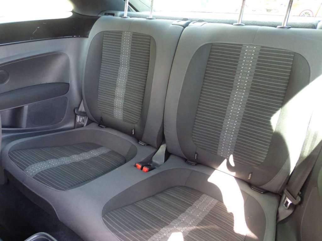 Used Volkswagen Beetle 2015 for sale - 75654405: Photo 19