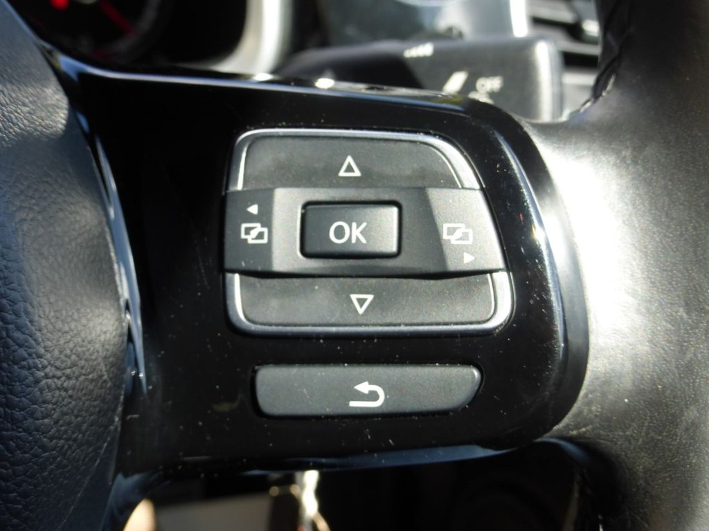 Used Volkswagen Beetle 2015 for sale - 75654405: Photo 24