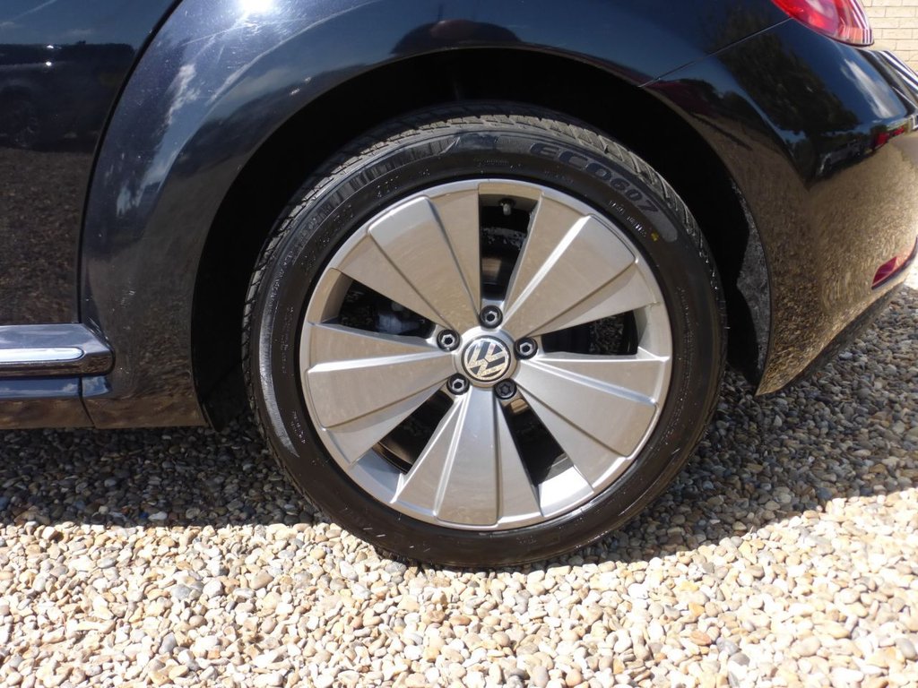 Used Volkswagen Beetle 2015 for sale - 75654405: Photo 25