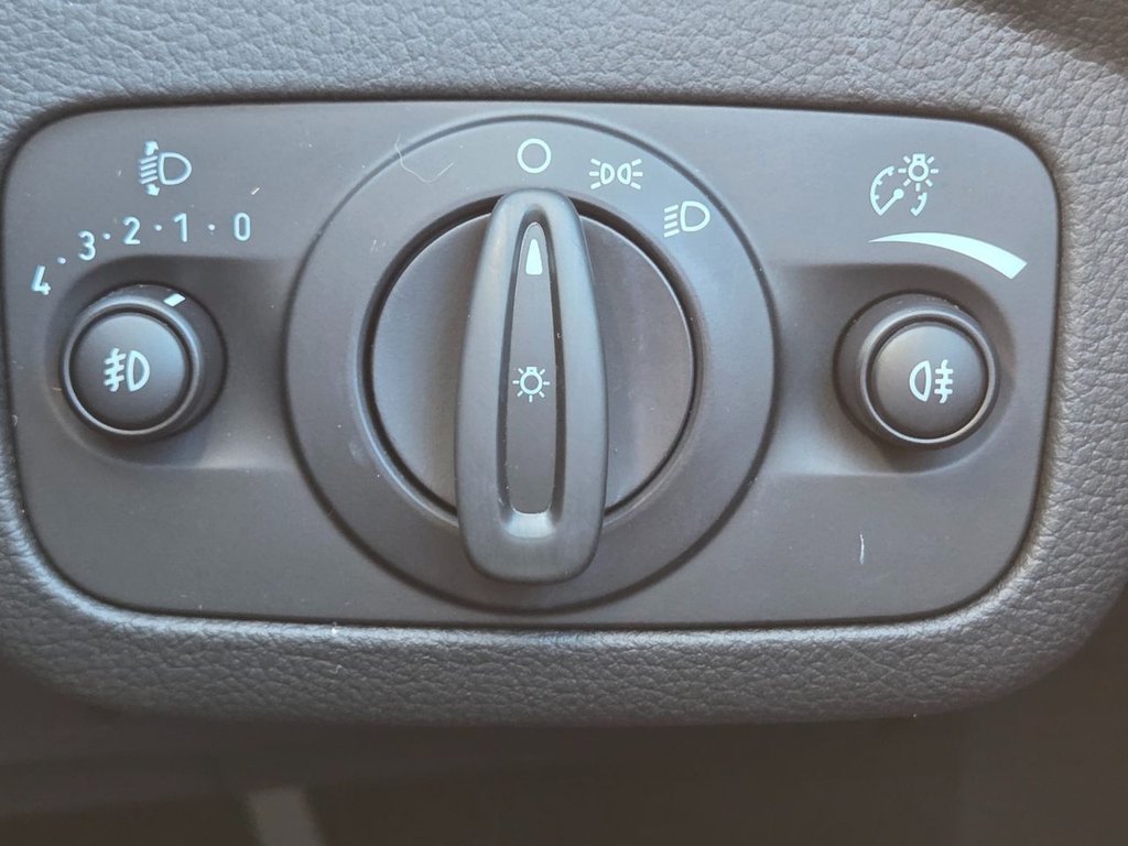 Used Ford C-Max 2016 for sale - 76304273: Photo 29