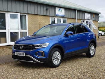 Used Volkswagen T-Roc 2023 for sale - 79562981: Photo
