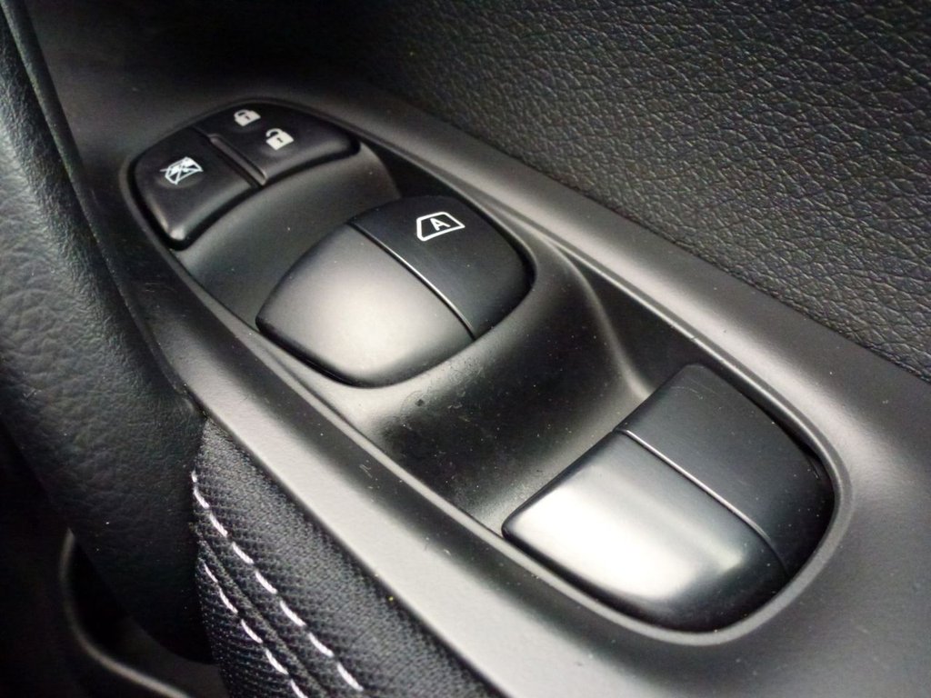 Used Nissan Qashqai 2014 for sale - 77720061: Photo 22