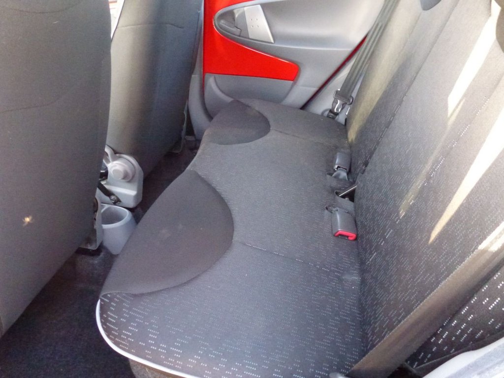 Used Peugeot 107 2009 for sale - 76210328: Photo 14