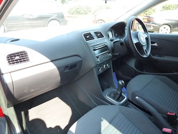 Used Volkswagen Polo 2014 for sale - 79166855: Photo
