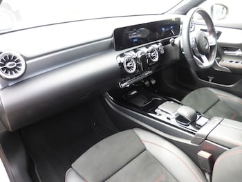 Used Mercedes-Benz A-Class 2020 for sale - 75765118: Photo