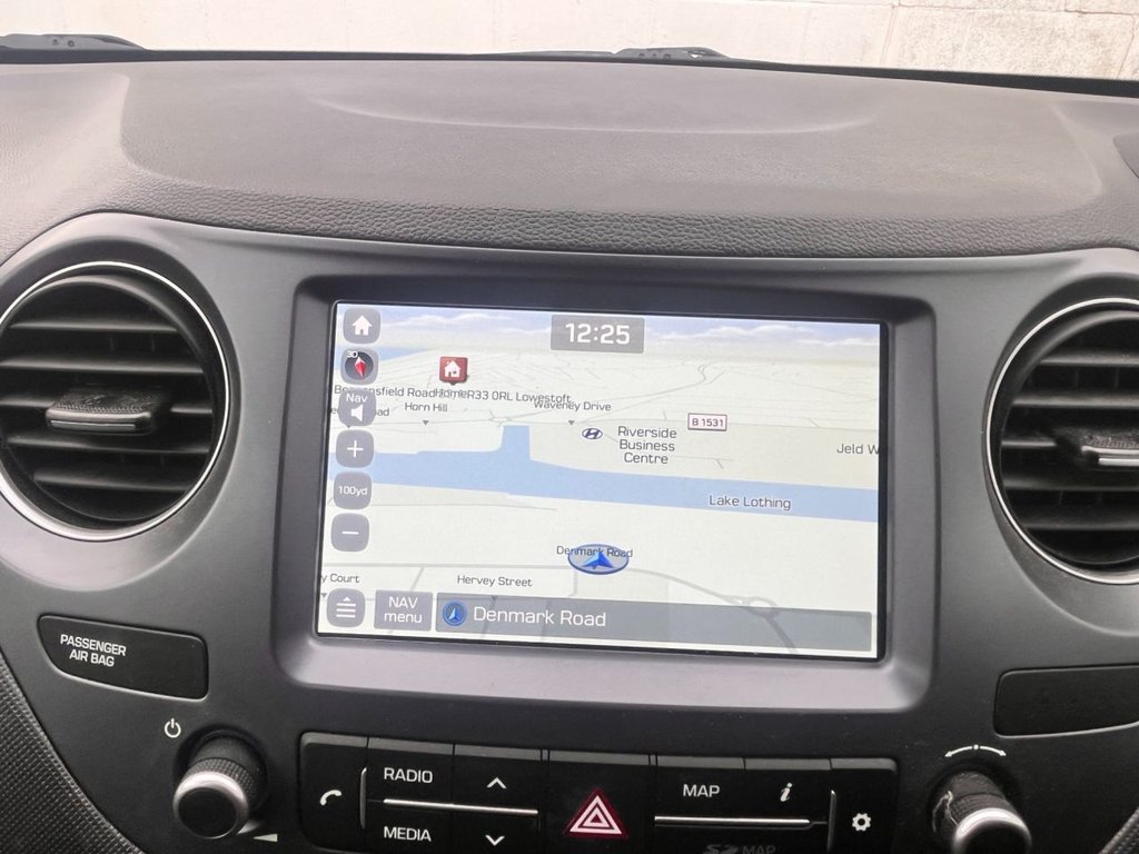 Used Hyundai i10 2018 for sale - 77436682: Photo 25