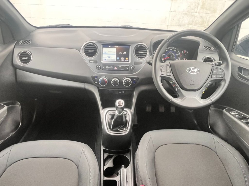 Used Hyundai i10 2018 for sale - 77436682: Photo 5