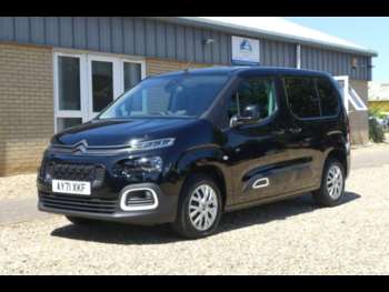 2021 (71) - 1.2 PureTech Feel M MPV 5dr Petrol Manual Euro 6 (s/s) (110 ps)