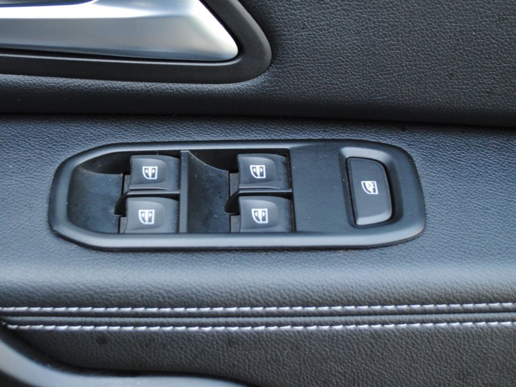 Used Dacia Duster 2022 for sale - 76768125: Photo 30