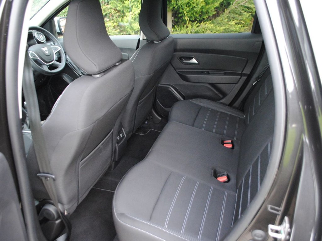 Used Dacia Duster 2022 for sale - 76768125: Photo 5