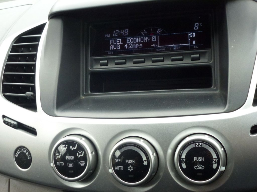 Used Mitsubishi L200 2011 for sale - 77464010: Photo 24