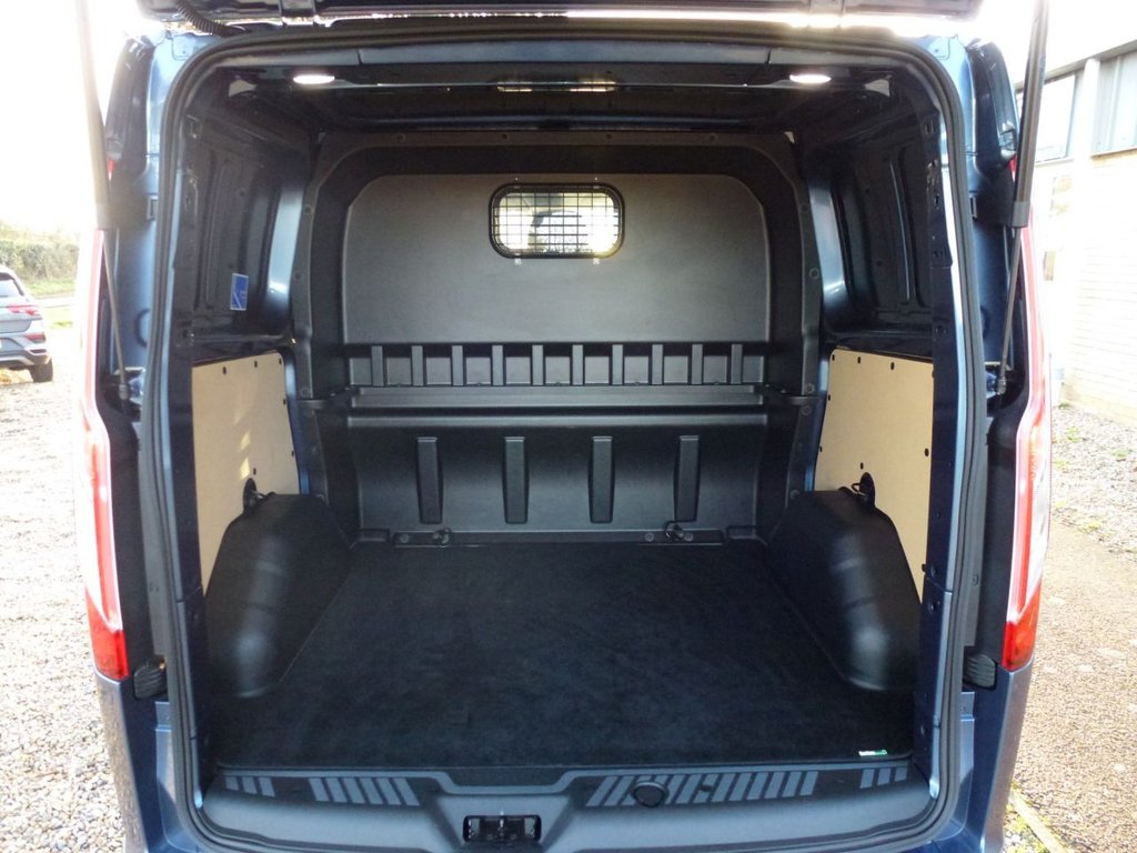 Used Ford Transit Custom 2023 for sale - 76784032: Photo 10
