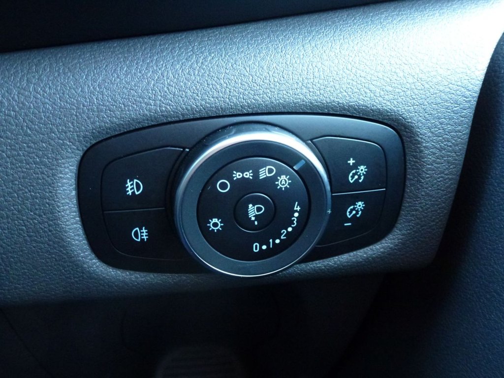 Used Ford Transit Custom 2023 for sale - 76784032: Photo 36