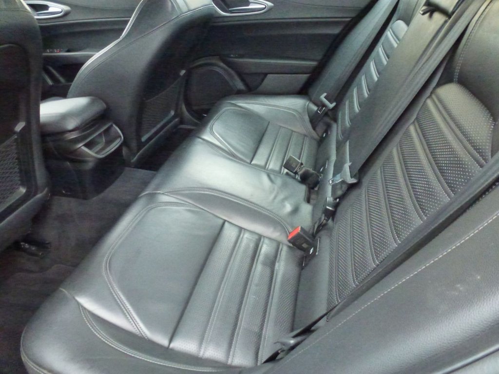 Used Alfa Romeo Giulia 2017 for sale - 77384162: Photo 15
