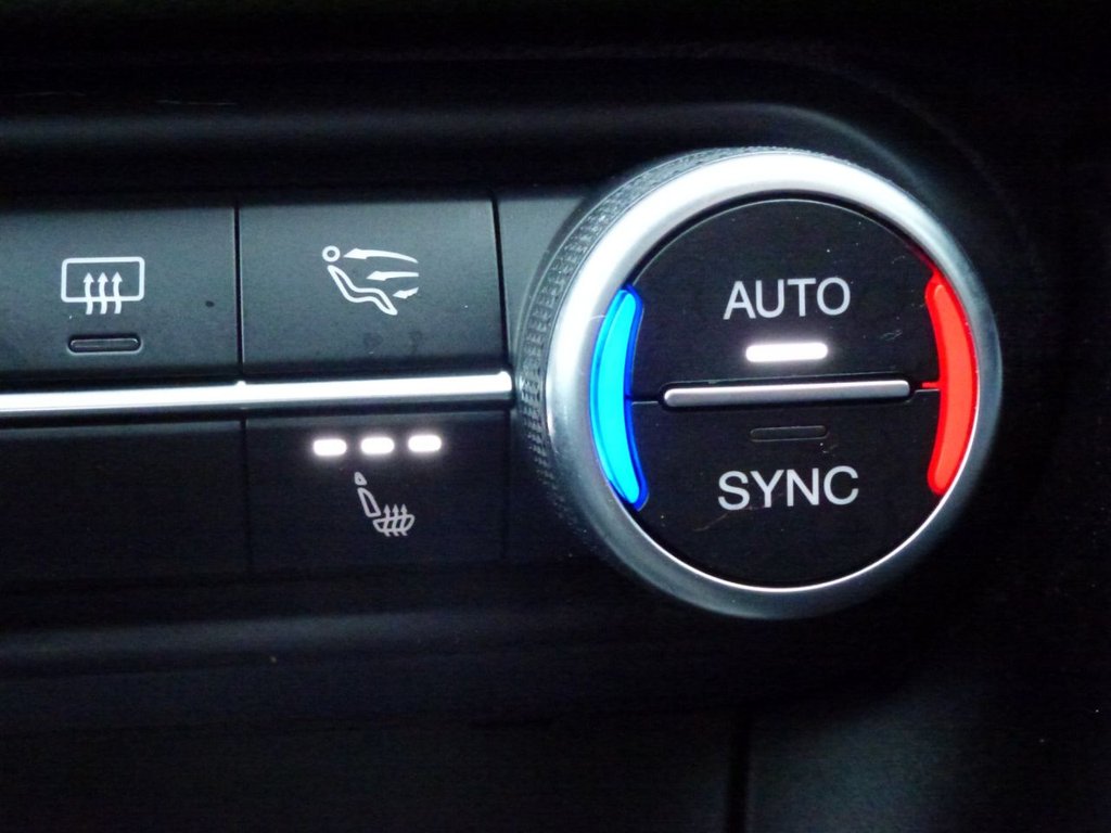 Used Alfa Romeo Giulia 2017 for sale - 77384162: Photo 27