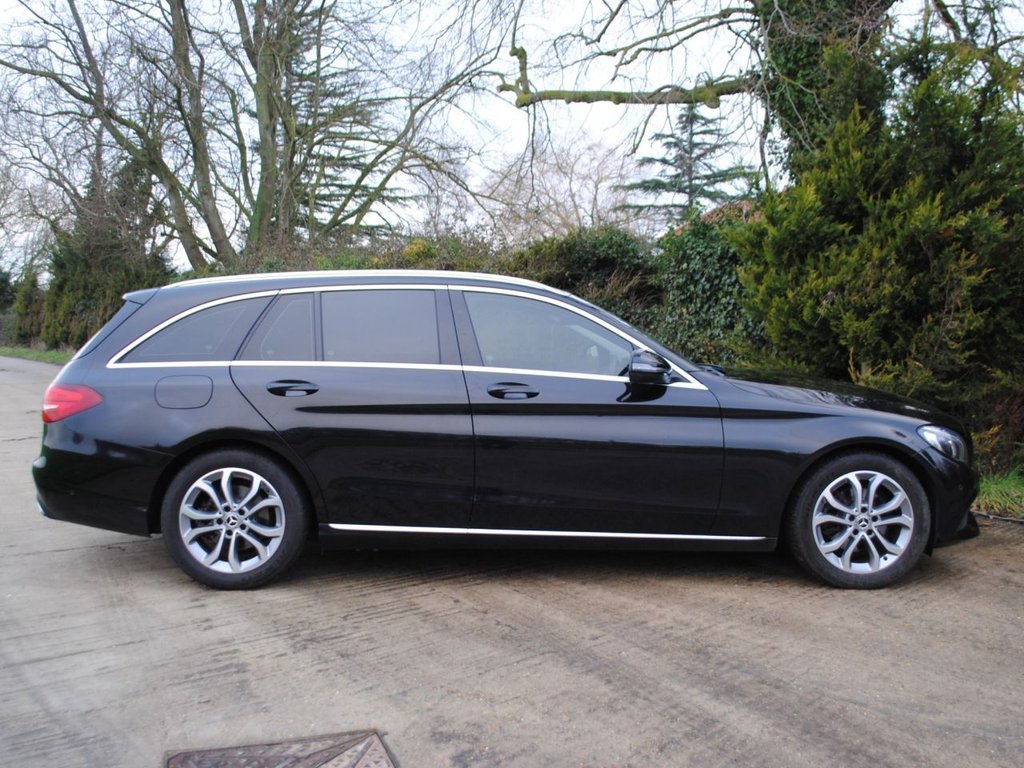 Used Mercedes-Benz C Class 2017 for sale - 77463726: Photo 17