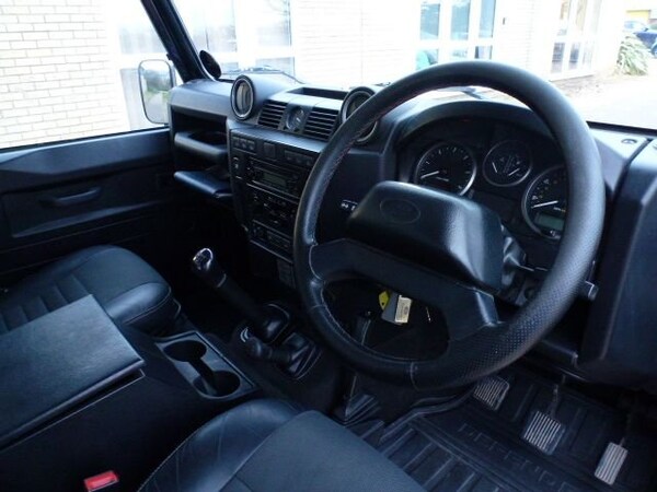 Used Land Rover Defender 2011 for sale - 71271058: Photo 14
