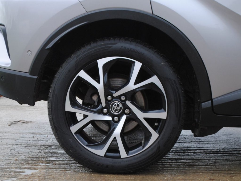 Used Toyota C-HR 2018 for sale - 77287717: Photo 29