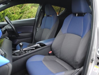 Used Toyota C-HR 2018 for sale - 77287717: Photo