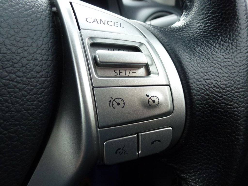 Used Nissan Navara 2019 for sale - 77422220: Photo 15