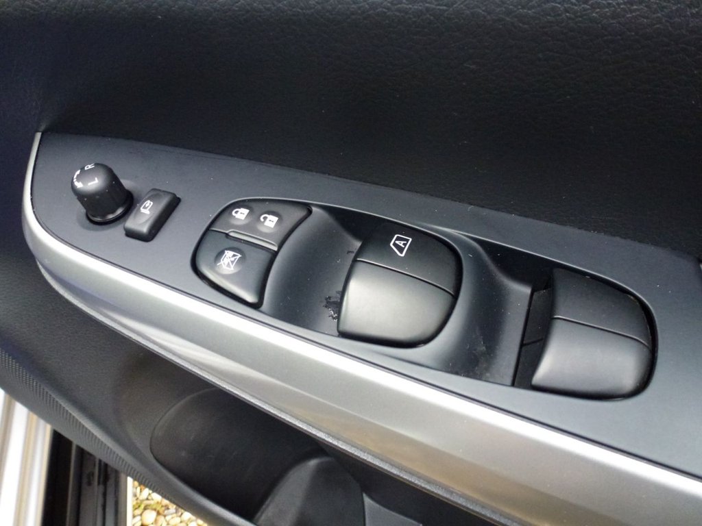 Used Nissan Navara 2019 for sale - 77422220: Photo 21