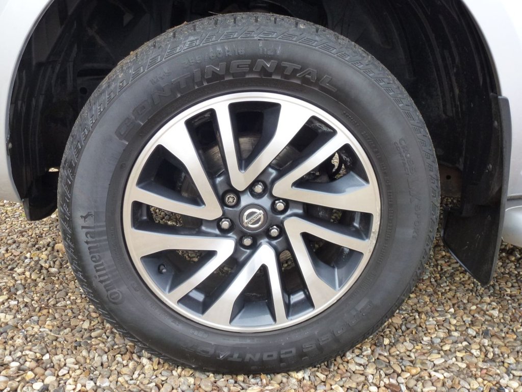 Used Nissan Navara 2019 for sale - 77422220: Photo 25