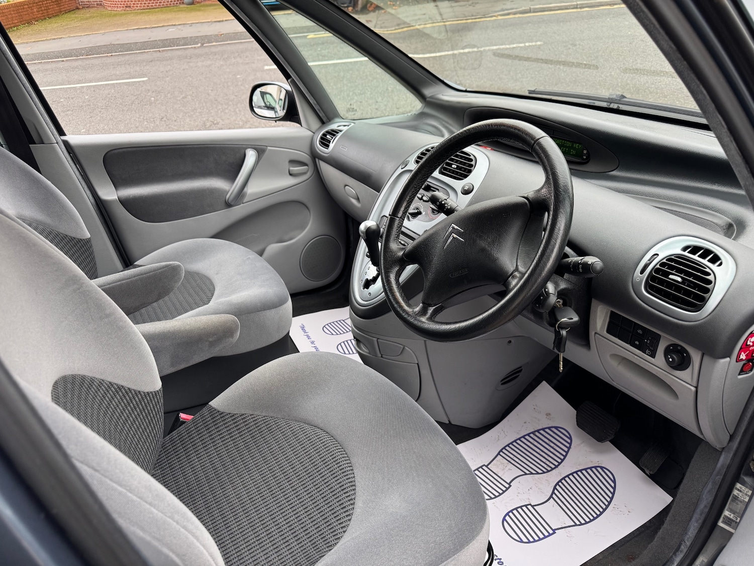 Used Citroen Xsara Picasso 2007 for sale - 76682085: Photo 10