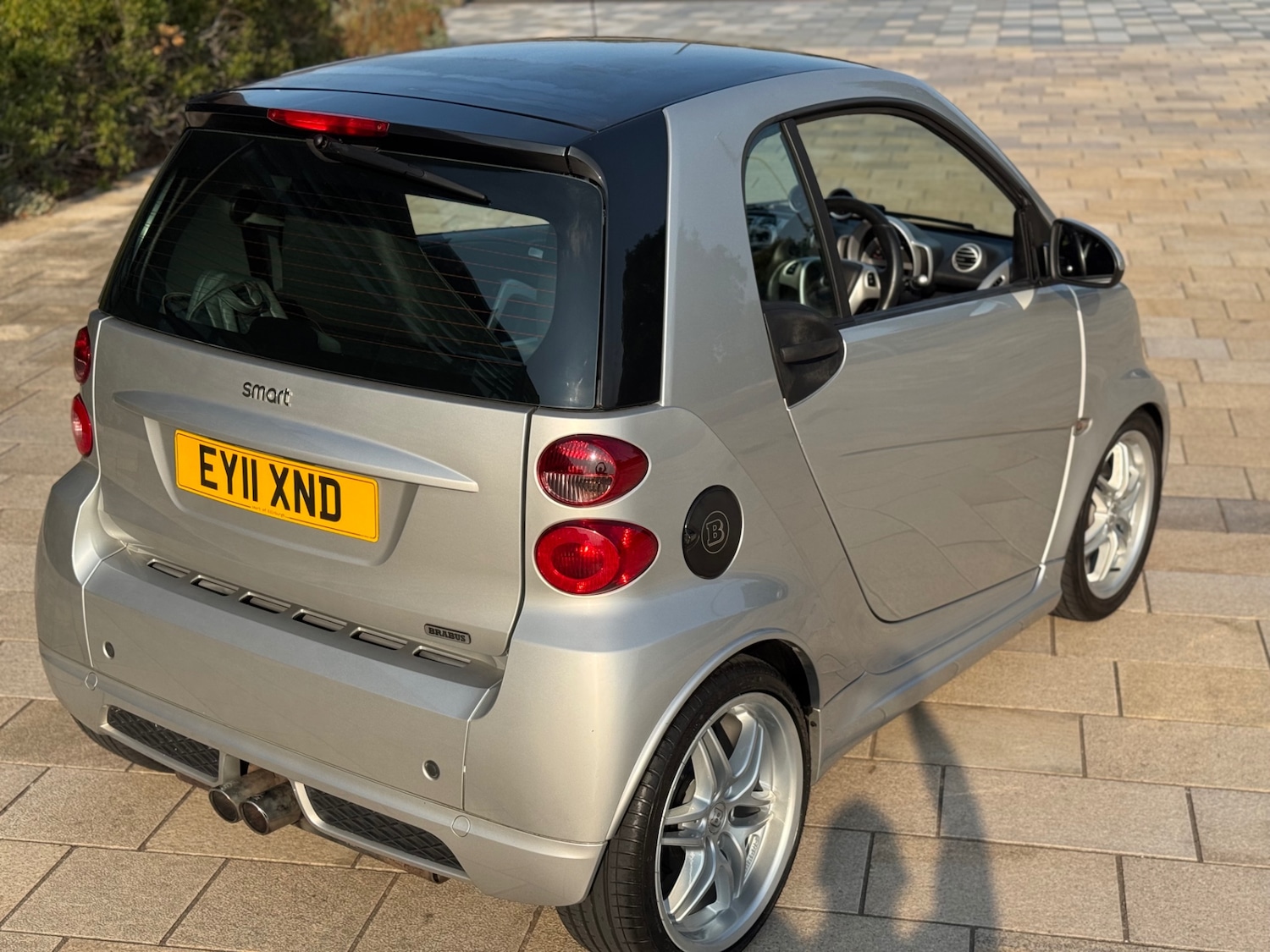 Vehicle 21