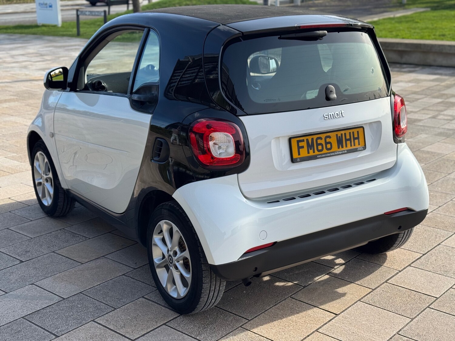 Used smart fortwo 2017 for sale - 77555670: Photo 18