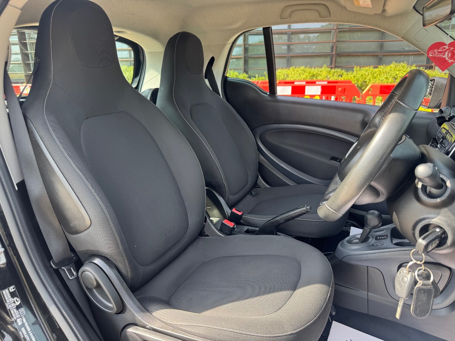 Used smart fortwo 2017 for sale - 77555670: Photo 9